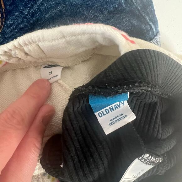 Old Navy 2T Girl Summer Bundle - Picture 6 of 10